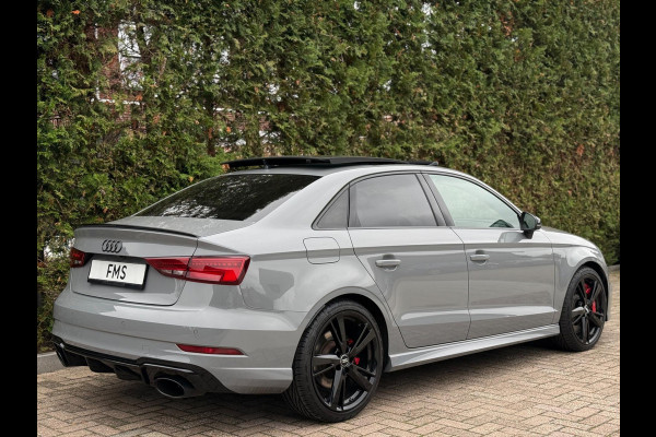 Audi RS3 Limousine 2.5 TFSI Quattro Nardo Grey Panorama