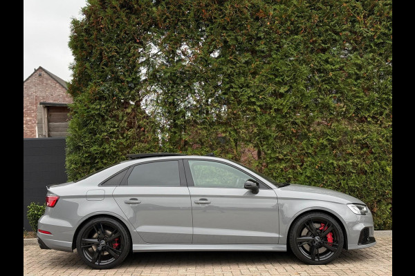 Audi RS3 Limousine 2.5 TFSI Quattro Nardo Grey Panorama