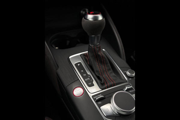 Audi RS3 Limousine 2.5 TFSI Quattro Nardo Grey Panorama