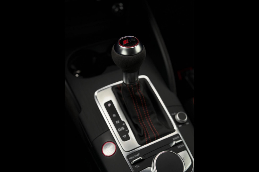 Audi RS3 Limousine 2.5 TFSI Quattro Nardo Grey Panorama