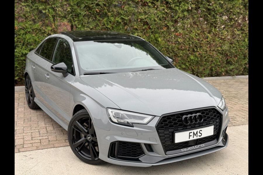 Audi RS3 Limousine 2.5 TFSI Quattro Nardo Grey Panorama