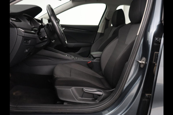 Škoda Octavia 1.0 e-TSI Business Edition | Trekhaak | Adaptive cruise | Carplay | Navigatie | Stuurverwarming | Parkeerhulp | Digital Cockpit | Full LED Škoda Octavia 1.0 e-TSI Business Edition | Trekhaak | Adaptive cruise | Carplay | Navigatie | Stuurverwarming | Parkeerhulp | Digital Cockpit | Full LED