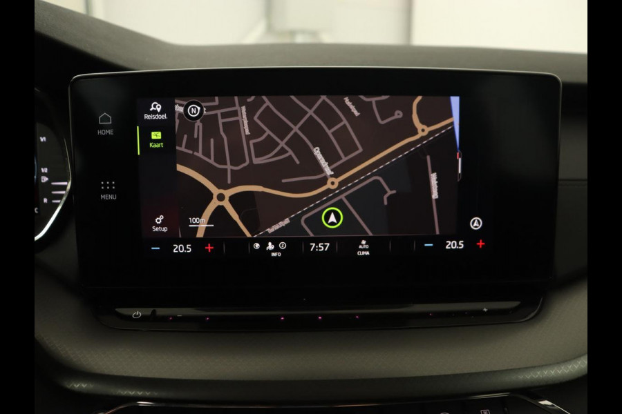 Škoda Octavia 1.0 e-TSI Business Edition | Trekhaak | Adaptive cruise | Carplay | Navigatie | Stuurverwarming | Parkeerhulp | Digital Cockpit | Full LED Škoda Octavia 1.0 e-TSI Business Edition | Trekhaak | Adaptive cruise | Carplay | Navigatie | Stuurverwarming | Parkeerhulp | Digital Cockpit | Full LED