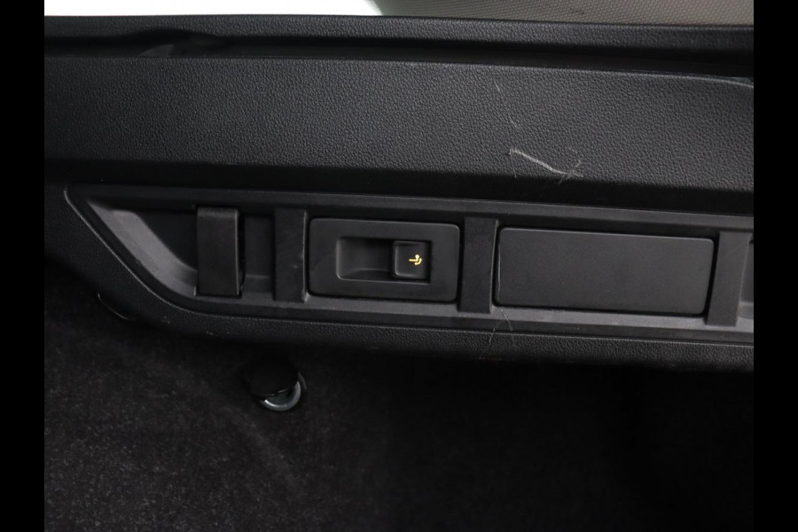 Škoda Octavia 1.0 e-TSI Business Edition | Trekhaak | Adaptive cruise | Carplay | Navigatie | Stuurverwarming | Parkeerhulp | Digital Cockpit | Full LED Škoda Octavia 1.0 e-TSI Business Edition | Trekhaak | Adaptive cruise | Carplay | Navigatie | Stuurverwarming | Parkeerhulp | Digital Cockpit | Full LED