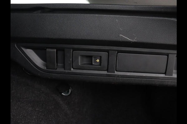 Škoda Octavia 1.0 e-TSI Business Edition | Trekhaak | Adaptive cruise | Carplay | Navigatie | Stuurverwarming | Parkeerhulp | Digital Cockpit | Full LED Škoda Octavia 1.0 e-TSI Business Edition | Trekhaak | Adaptive cruise | Carplay | Navigatie | Stuurverwarming | Parkeerhulp | Digital Cockpit | Full LED