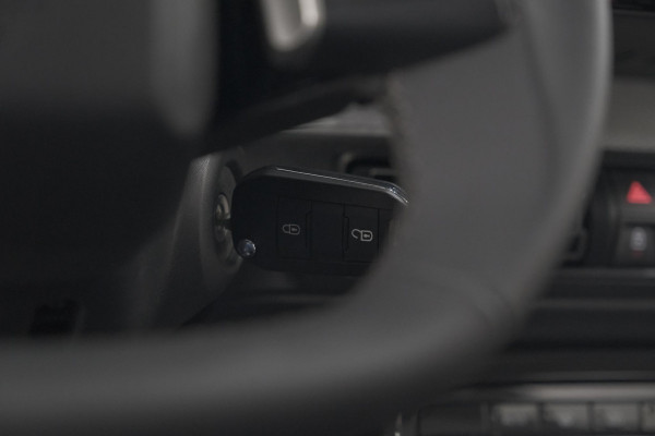 Citroën C3 Turbo 100pk Max | Nieuw Model | Camera | Navigatie | Apple Carplay | Parkeersensoren Citroën C3 Turbo 100pk Max | Nieuw Model | Camera | Navigatie | Apple Carplay | Parkeersensoren