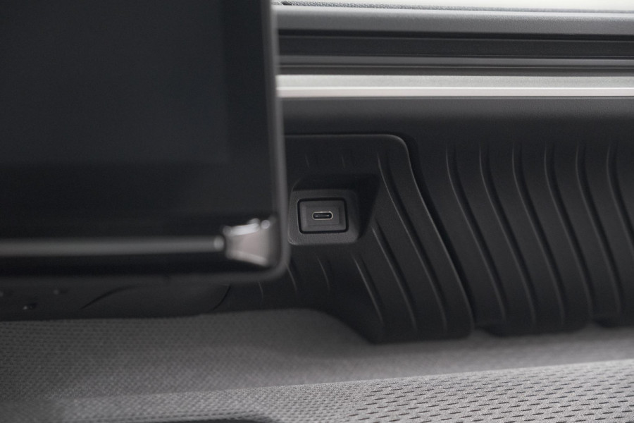 Citroën C3 Turbo 100pk Max | Nieuw Model | Camera | Navigatie | Apple Carplay | Parkeersensoren Citroën C3 Turbo 100pk Max | Nieuw Model | Camera | Navigatie | Apple Carplay | Parkeersensoren