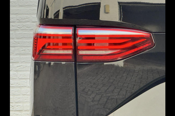 Volkswagen Multivan 1.4 eHybrid L1 Bulli Edition Climate control v/a Cruise control Full LED Matrix Pano Navigatie Apple / Android Volkswagen Multivan 1.4 eHybrid L1 Bulli Edition Climate control v/a Cruise control Full LED Matrix Pano Navigatie Apple / Android