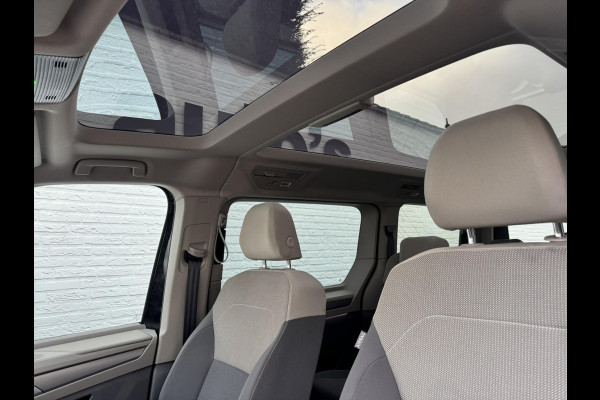 Volkswagen Multivan 1.4 eHybrid L1 Bulli Edition Climate control v/a Cruise control Full LED Matrix Pano Navigatie Apple / Android Volkswagen Multivan 1.4 eHybrid L1 Bulli Edition Climate control v/a Cruise control Full LED Matrix Pano Navigatie Apple / Android