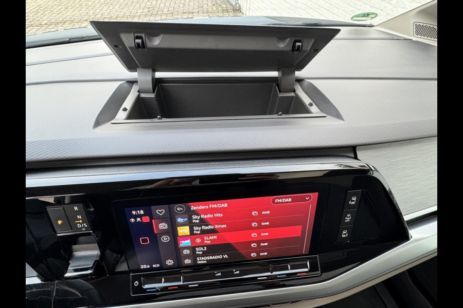 Volkswagen Multivan 1.4 eHybrid L1 Bulli Edition Climate control v/a Cruise control Full LED Matrix Pano Navigatie Apple / Android Volkswagen Multivan 1.4 eHybrid L1 Bulli Edition Climate control v/a Cruise control Full LED Matrix Pano Navigatie Apple / Android