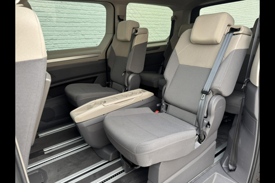 Volkswagen Multivan 1.4 eHybrid L1 Bulli Edition Climate control v/a Cruise control Full LED Matrix Pano Navigatie Apple / Android Volkswagen Multivan 1.4 eHybrid L1 Bulli Edition Climate control v/a Cruise control Full LED Matrix Pano Navigatie Apple / Android