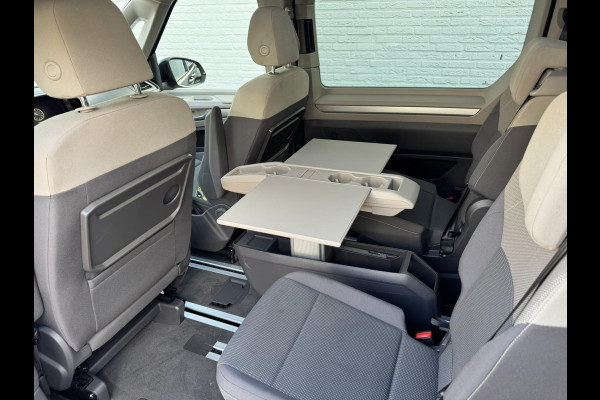 Volkswagen Multivan 1.4 eHybrid L1 Bulli Edition Climate control v/a Cruise control Full LED Matrix Pano Navigatie Apple / Android Volkswagen Multivan 1.4 eHybrid L1 Bulli Edition Climate control v/a Cruise control Full LED Matrix Pano Navigatie Apple / Android