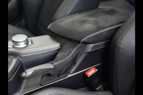 BMW 1-serie M140i Edition Shadow Executive | M Performance - Akrapovic - Vol!