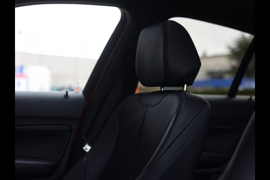 BMW 1-serie M140i Edition Shadow Executive | M Performance - Akrapovic - Vol!