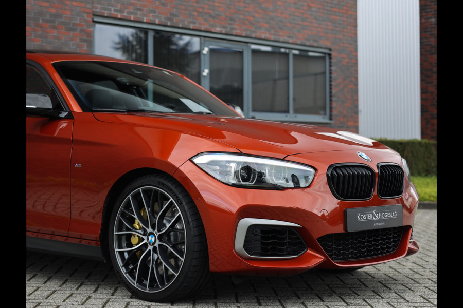 BMW 1-serie M140i Edition Shadow Executive | M Performance - Akrapovic - Vol!