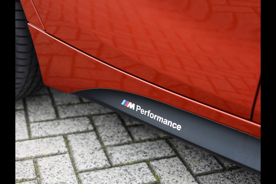 BMW 1-serie M140i Edition Shadow Executive | M Performance - Akrapovic - Vol!