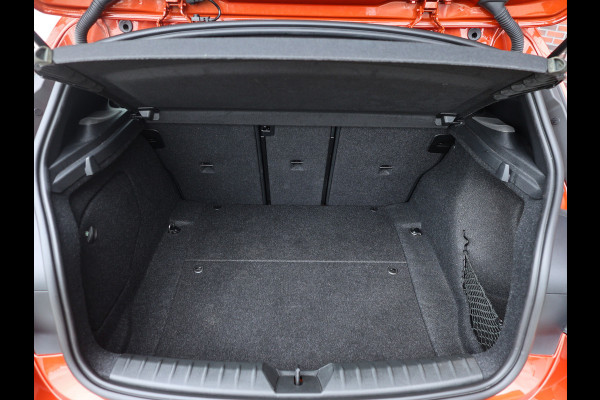 BMW 1-serie M140i Edition Shadow Executive | M Performance - Akrapovic - Vol!