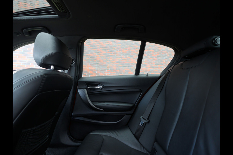 BMW 1-serie M140i Edition Shadow Executive | M Performance - Akrapovic - Vol!