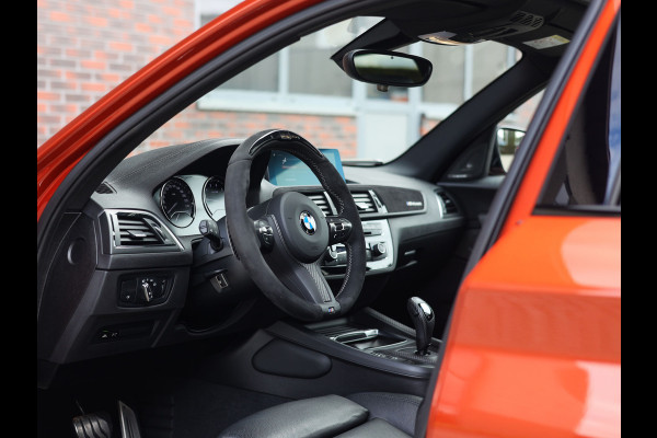 BMW 1-serie M140i Edition Shadow Executive | M Performance - Akrapovic - Vol!