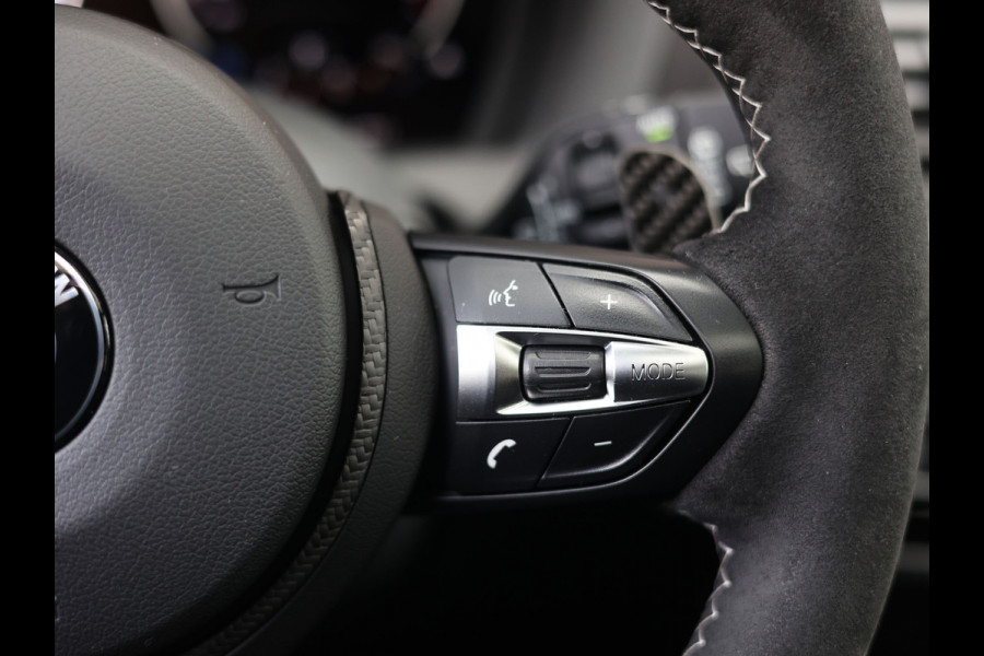 BMW 1-serie M140i Edition Shadow Executive | M Performance - Akrapovic - Vol!