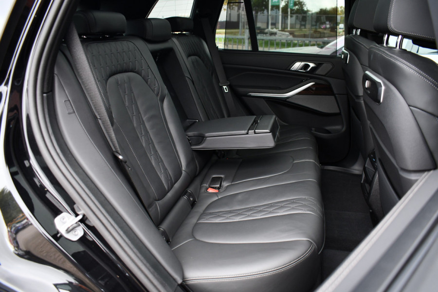 BMW X5 xDrive50e M-Sport Pano Trekh ACC Comf-zetels H/K Soft-close BTW-AUTO!