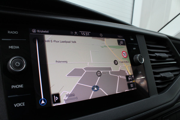 Volkswagen Transporter 2.0 TDI L2H1 28 T6.1 > Automaat/150pk/Adapt cruise./Navi... Volkswagen Transporter 2.0 TDI L2H1 28 T6.1 > Automaat/150pk/Adapt cruise./Navi...