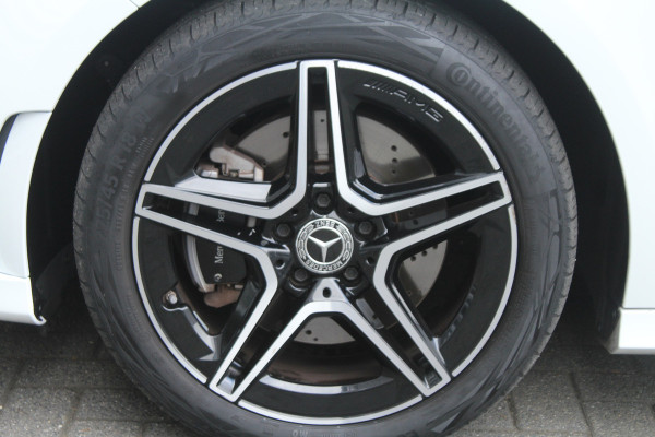 Mercedes-Benz A-Klasse 250 e 218pk Business Solution AMG PHEV Automaat SoH 96% NL-Auto NAP Panoramadak Burmester Clima Cruise Navi Camera Sfeer LMV Mercedes-Benz A-Klasse 250 e 218pk Business Solution AMG PHEV Automaat SoH 96% NL-Auto NAP Panoramadak Burmester Clima Cruise Navi Camera Sfeer LMV