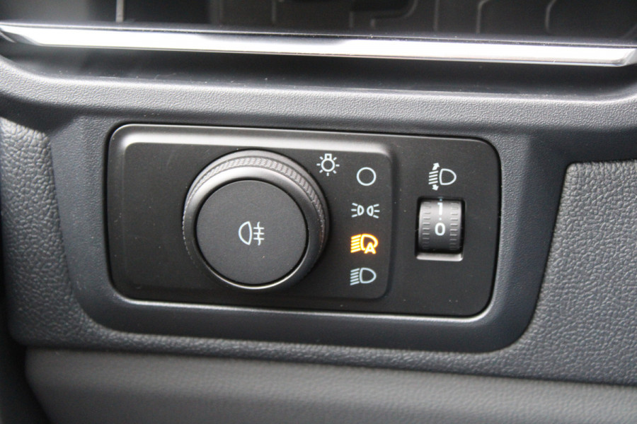 Ford Transit Custom 320 2.0 TDCI L2H1 Limited 170pk - 1+1 Stoelopstelling - 2x Schuifdeur - Adaptive Cruise - Verwarmd stuur - Blind spot - Navigati Ford Transit Custom 320 2.0 TDCI L2H1 Limited 170pk - 1+1 Stoelopstelling - 2x Schuifdeur - Adaptive Cruise - Verwarmd stuur - Blind spot - Navigati