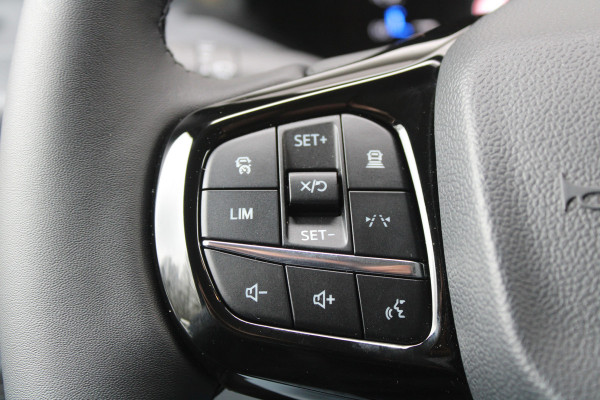 Ford Transit Custom 320 2.0 TDCI L2H1 Limited 170pk - 1+1 Stoelopstelling - 2x Schuifdeur - Adaptive Cruise - Verwarmd stuur - Blind spot - Navigati Ford Transit Custom 320 2.0 TDCI L2H1 Limited 170pk - 1+1 Stoelopstelling - 2x Schuifdeur - Adaptive Cruise - Verwarmd stuur - Blind spot - Navigati