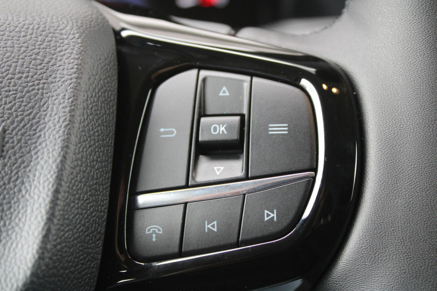 Ford Transit Custom 320 2.0 TDCI L2H1 Limited 170pk - 1+1 Stoelopstelling - 2x Schuifdeur - Adaptive Cruise - Verwarmd stuur - Blind spot - Navigati Ford Transit Custom 320 2.0 TDCI L2H1 Limited 170pk - 1+1 Stoelopstelling - 2x Schuifdeur - Adaptive Cruise - Verwarmd stuur - Blind spot - Navigati