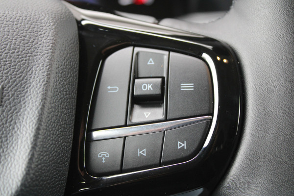 Ford Transit Custom 320 2.0 TDCI L2H1 Limited 170pk - 1+1 Stoelopstelling - 2x Schuifdeur - Adaptive Cruise - Verwarmd stuur - Blind spot - Navigati Ford Transit Custom 320 2.0 TDCI L2H1 Limited 170pk - 1+1 Stoelopstelling - 2x Schuifdeur - Adaptive Cruise - Verwarmd stuur - Blind spot - Navigati