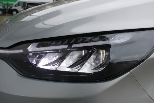 Ford Transit Custom 320 2.0 TDCI L2H1 Limited 170pk - 1+1 Stoelopstelling - 2x Schuifdeur - Adaptive Cruise - Verwarmd stuur - Blind spot - Navigati Ford Transit Custom 320 2.0 TDCI L2H1 Limited 170pk - 1+1 Stoelopstelling - 2x Schuifdeur - Adaptive Cruise - Verwarmd stuur - Blind spot - Navigati