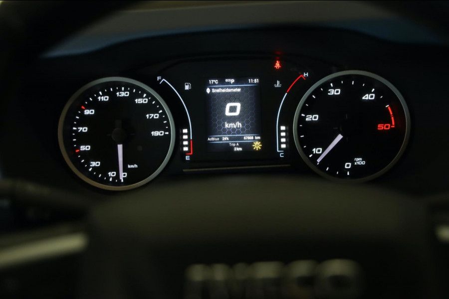 Iveco Daily 35S18 L4/H3 AUTOMAAT 180PK LED CAMERA CLIMA Imperiaal-Trap 3500K TREKHAAK LEASE V/A €178,- p.m. INRUIL MOG