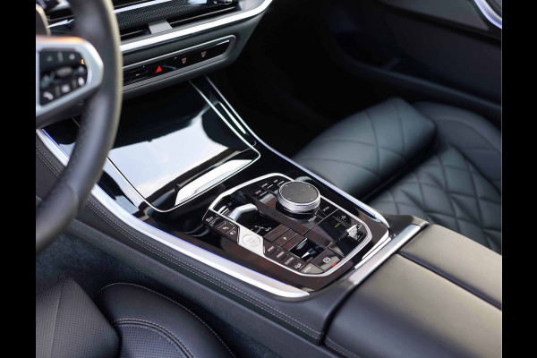 BMW X5 50e xDrive | Sky - HUD - Trekhaak - ACC - H/K BMW X5 50e xDrive | Sky - HUD - Trekhaak - ACC - H/K