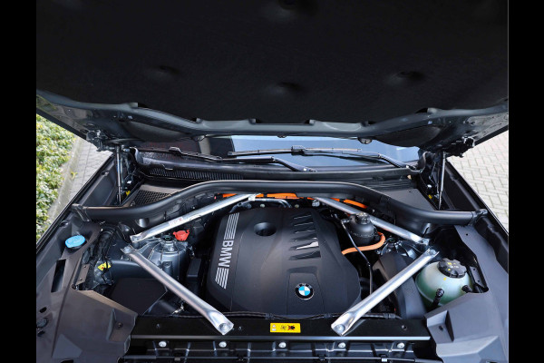 BMW X5 50e xDrive | Sky - HUD - Trekhaak - ACC - H/K BMW X5 50e xDrive | Sky - HUD - Trekhaak - ACC - H/K