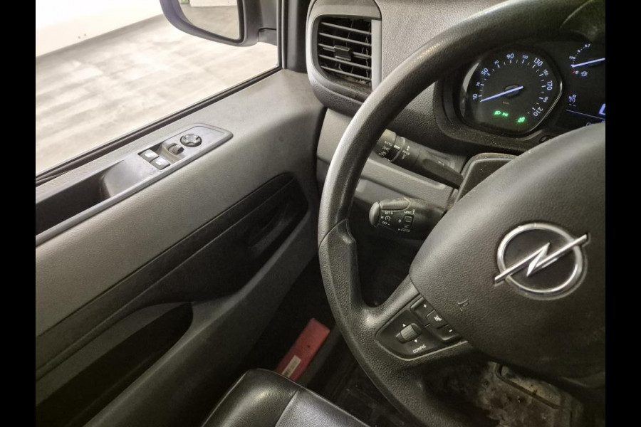 Opel Vivaro 2.0 CDTI L2H1 Edition/Imperiaal/Camera/Trekhaak Opel Vivaro 2.0 CDTI L2H1 Edition/Imperiaal/Camera/Trekhaak