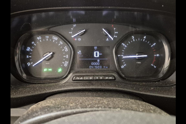 Opel Vivaro 2.0 CDTI L2H1 Edition/Imperiaal/Camera/Trekhaak Opel Vivaro 2.0 CDTI L2H1 Edition/Imperiaal/Camera/Trekhaak