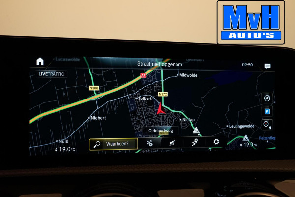 Mercedes-Benz A-Klasse 180 Premium Plus|PARELMOER|SFEERVERL|CAMERA