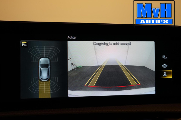 Mercedes-Benz A-Klasse 180 Premium Plus|PARELMOER|SFEERVERL|CAMERA