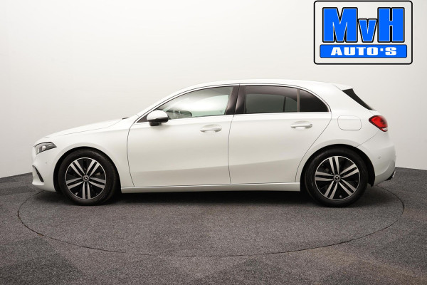 Mercedes-Benz A-Klasse 180 Premium Plus|PARELMOER|SFEERVERL|CAMERA