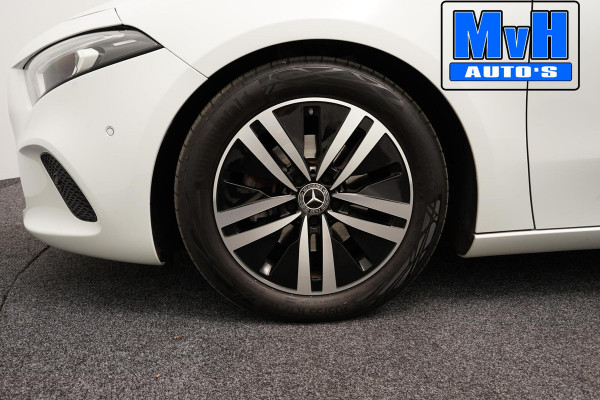 Mercedes-Benz A-Klasse 180 Premium Plus|PARELMOER|SFEERVERL|CAMERA