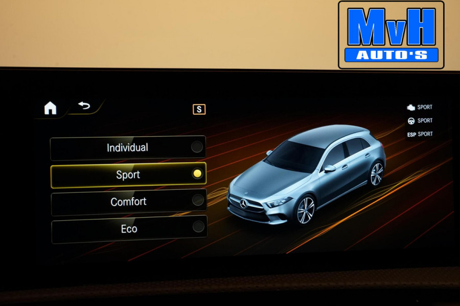 Mercedes-Benz A-Klasse 180 Premium Plus|PARELMOER|SFEERVERL|CAMERA