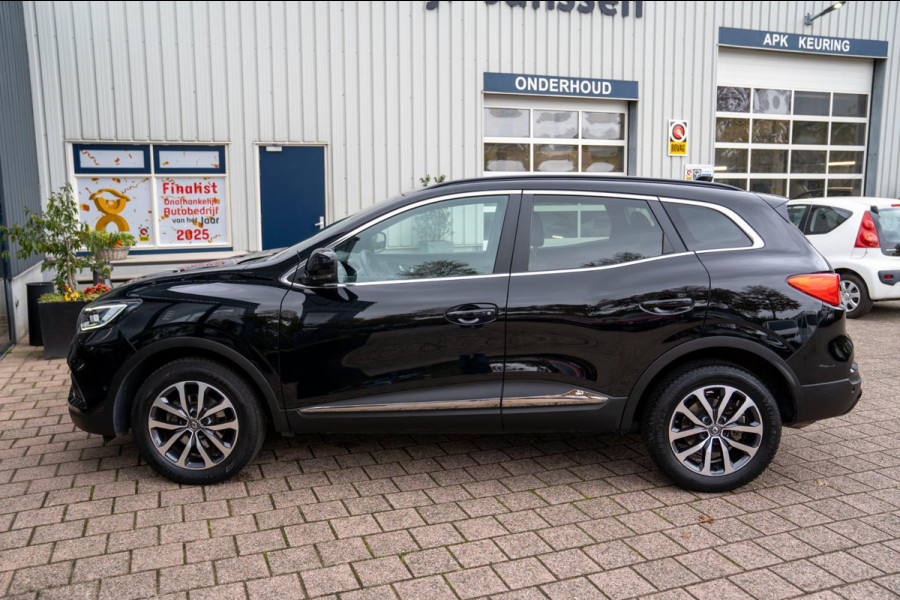 Renault Kadjar 1.3 TCe Black Edition Automaat | Prijs rijklaar incl. 12 mnd garantie | Trekhaak Navi Bose Blindspot Verw stoelen Renault Kadjar 1.3 TCe Black Edition Automaat | Prijs rijklaar incl. 12 mnd garantie | Trekhaak Navi Bose Blindspot Verw stoelen