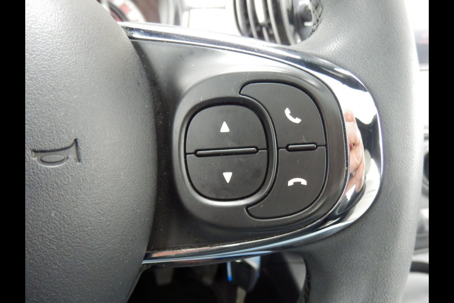 Fiat 500 Hybrid | Dolcevita | Apple Carplay / Andr. Auto | Cruise ctrl Fiat 500 Hybrid | Dolcevita | Apple Carplay / Andr. Auto | Cruise ctrl