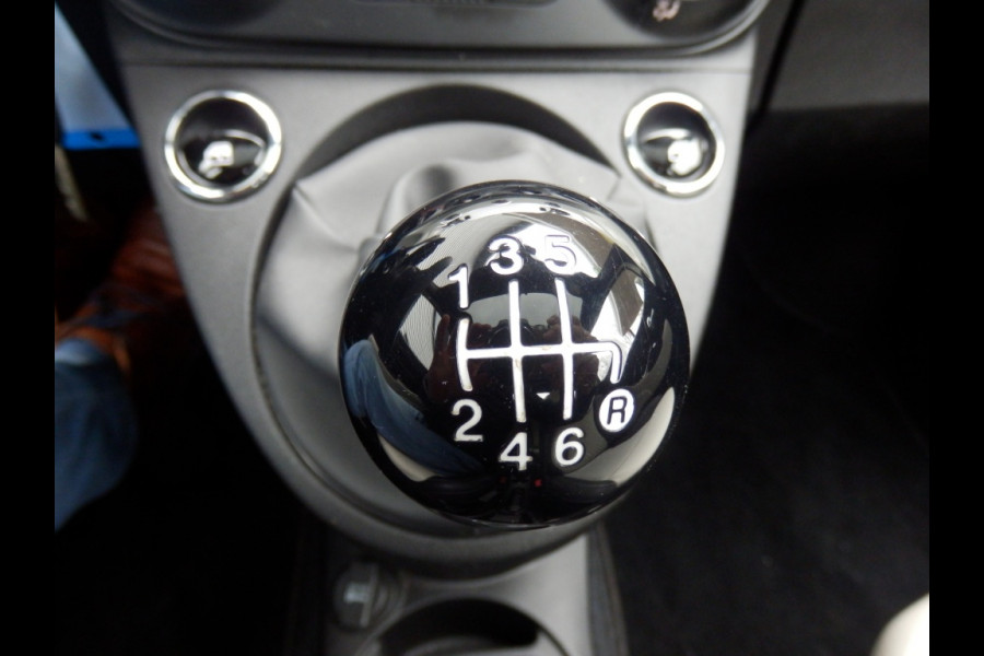 Fiat 500 Hybrid | Dolcevita | Apple Carplay / Andr. Auto | Cruise ctrl Fiat 500 Hybrid | Dolcevita | Apple Carplay / Andr. Auto | Cruise ctrl