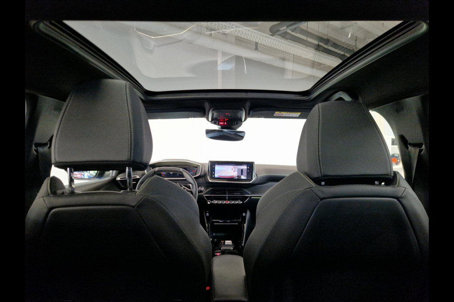 Peugeot 208 Hybrid 136 e-DCS6 GT | Automaat | Panoramadak | Draadloze telefoonlader | Achteruitrijcamera