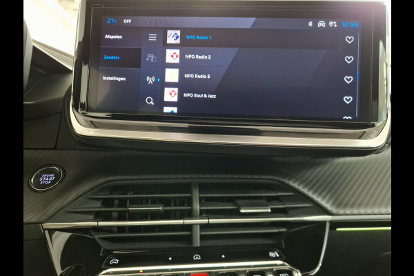 Peugeot 208 Hybrid 136 e-DCS6 GT | Automaat | Panoramadak | Draadloze telefoonlader | Achteruitrijcamera