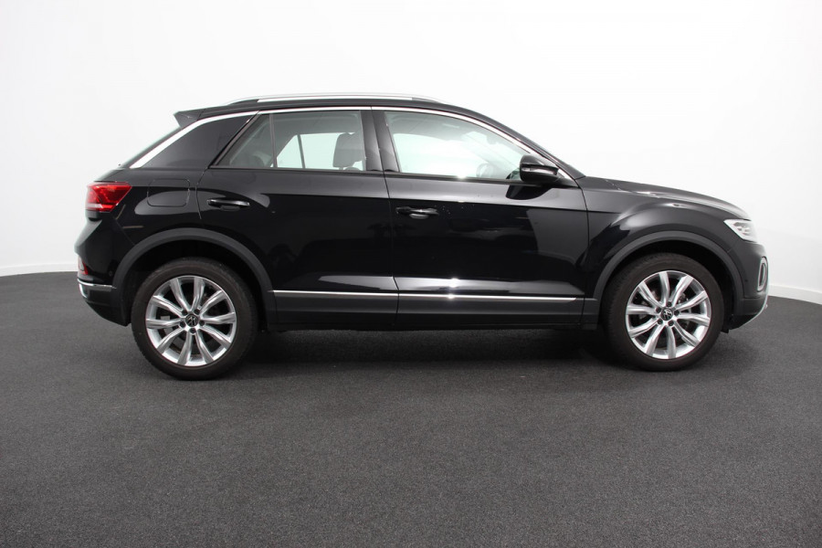 Volkswagen T-Roc 1.5 TSI DSG Style | Navigatie | Wireless App connect | Adaptive Cruise Control | Park Assist | Camera | Parkeersensoren | IQ Drive pakket | Stoel- en stuurwielverwarming | Virtual cockpit | Elektrische achterklep | Full LED koplampen