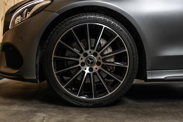 Mercedes-Benz C-Klasse Coupé 180 AMG *Pano*Camera*Magno kleur*Multibeam* Mercedes-Benz C-Klasse Coupé 180 AMG *Pano*Camera*Magno kleur*Multibeam*