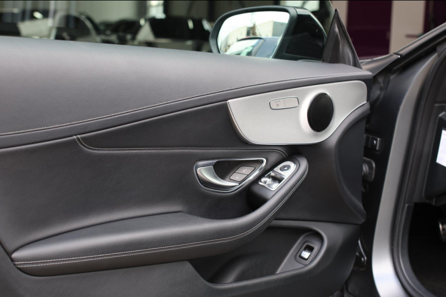 Mercedes-Benz C-Klasse Coupé 180 AMG *Pano*Camera*Magno kleur*Multibeam* Mercedes-Benz C-Klasse Coupé 180 AMG *Pano*Camera*Magno kleur*Multibeam*